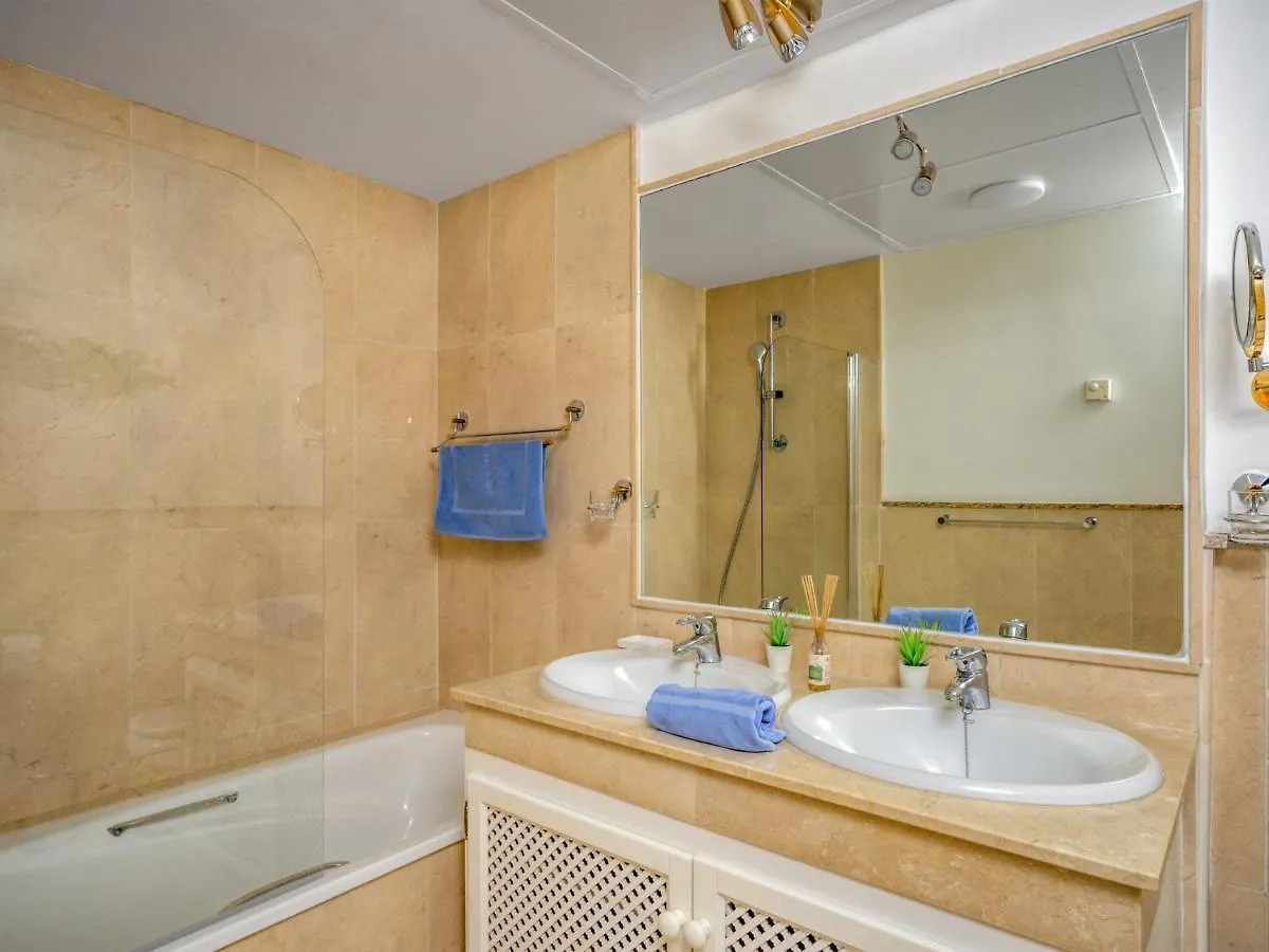 Apartment El Manantial De Santa Maria By Interhome ماربيا